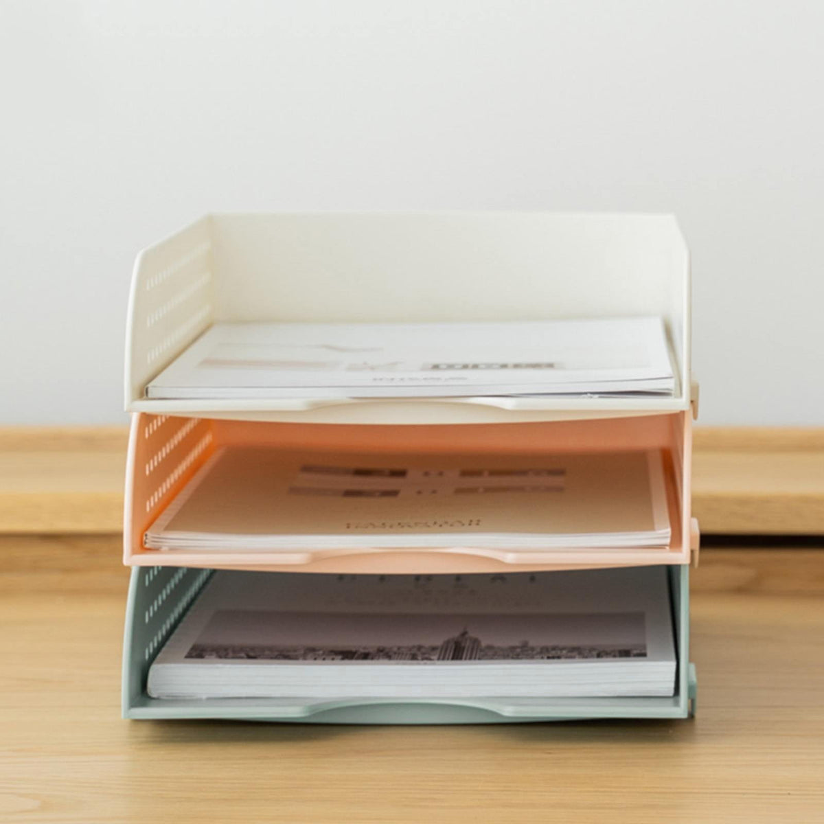 Stackable Letter Tray in Moulded Plastic, 31 by 23 Centimetres - Image 4